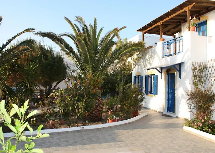 Mina'S Studios In Naxos Island