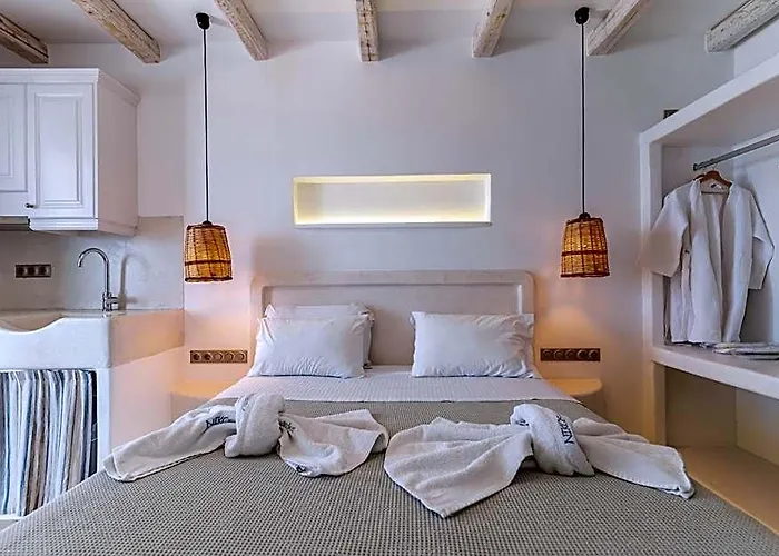 Nikos Apartments And Studios